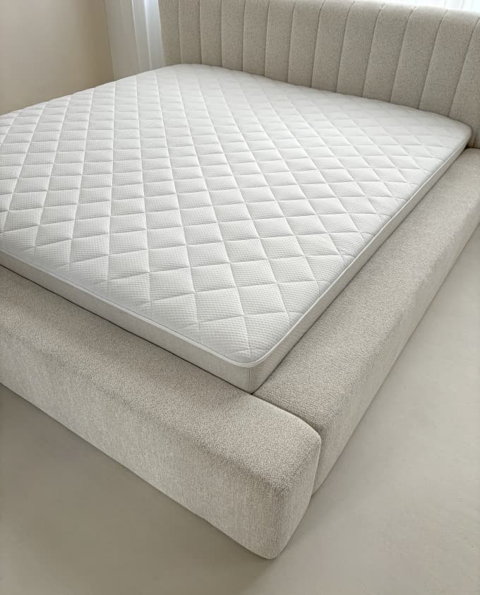 Bed met opbergruimte Evi Beige 180x200 cm