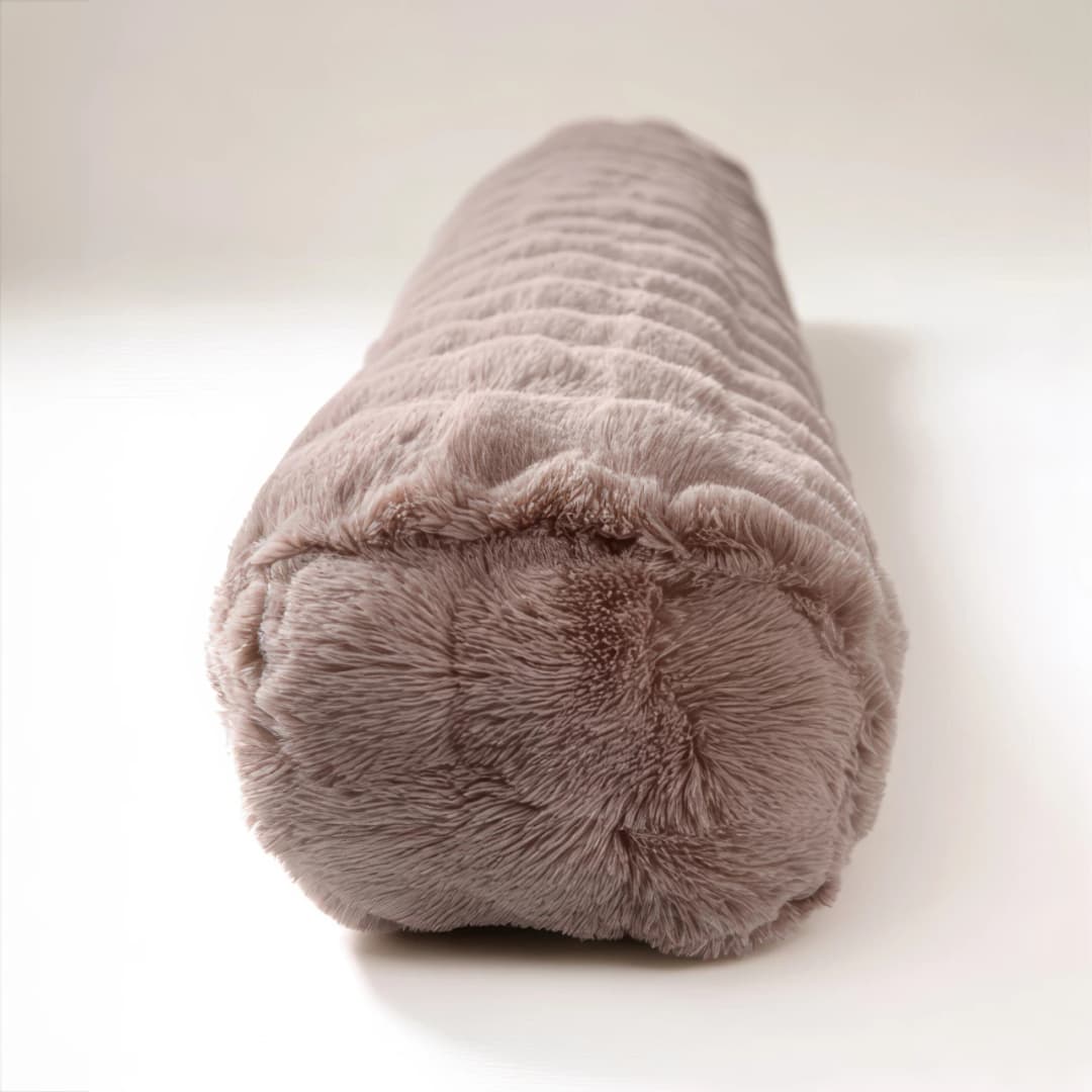 Bodypillow Pip pompom Taupe 140x20 cm